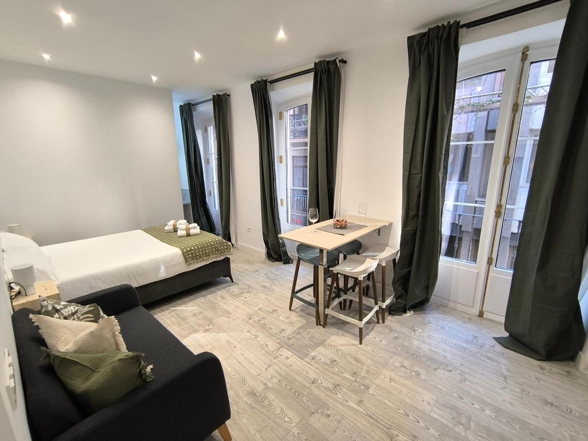 וייאדוליד Insidehome Ciudad Del Cine מראה חיצוני תמונה