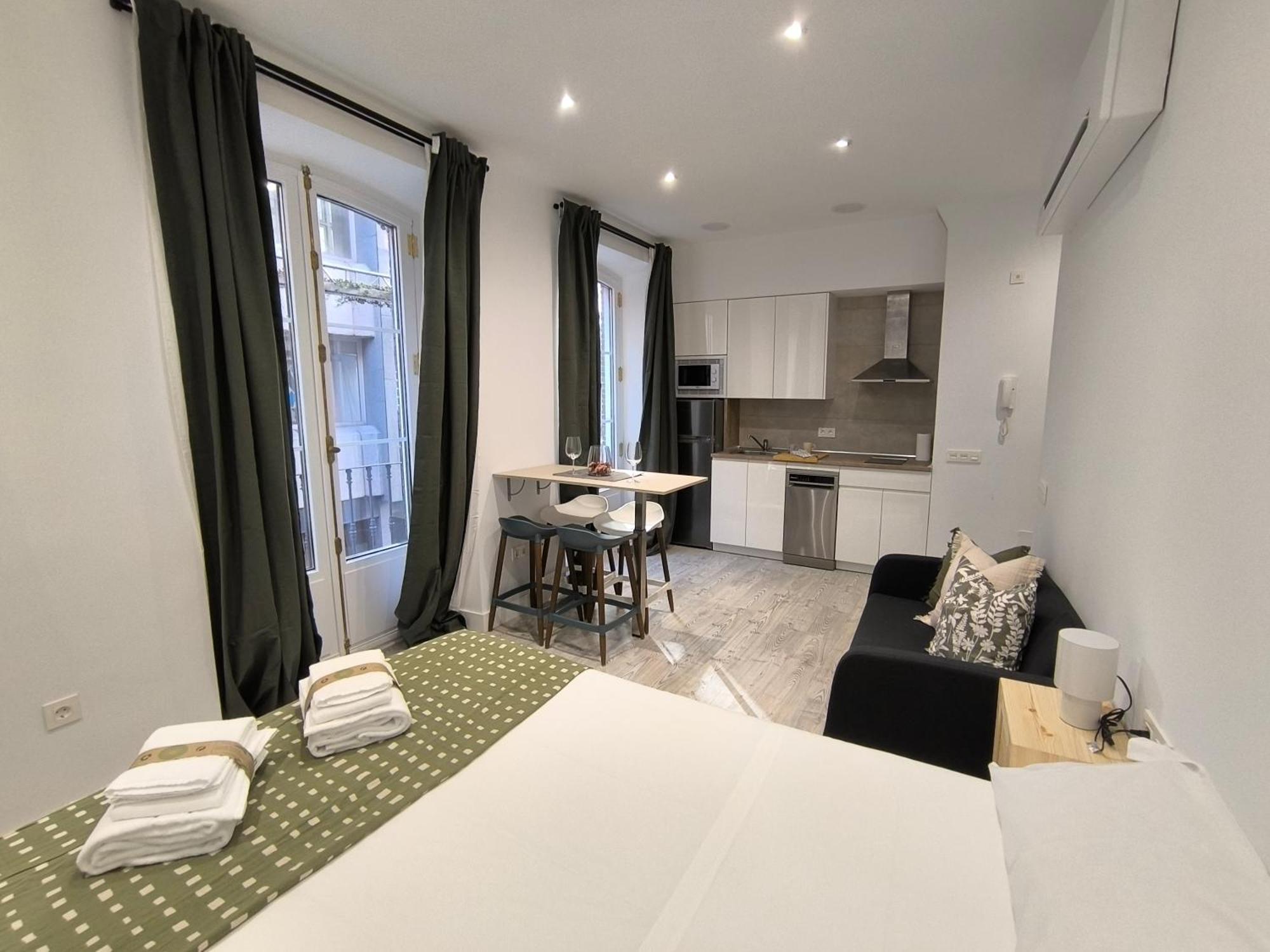 וייאדוליד Insidehome Ciudad Del Cine מראה חיצוני תמונה