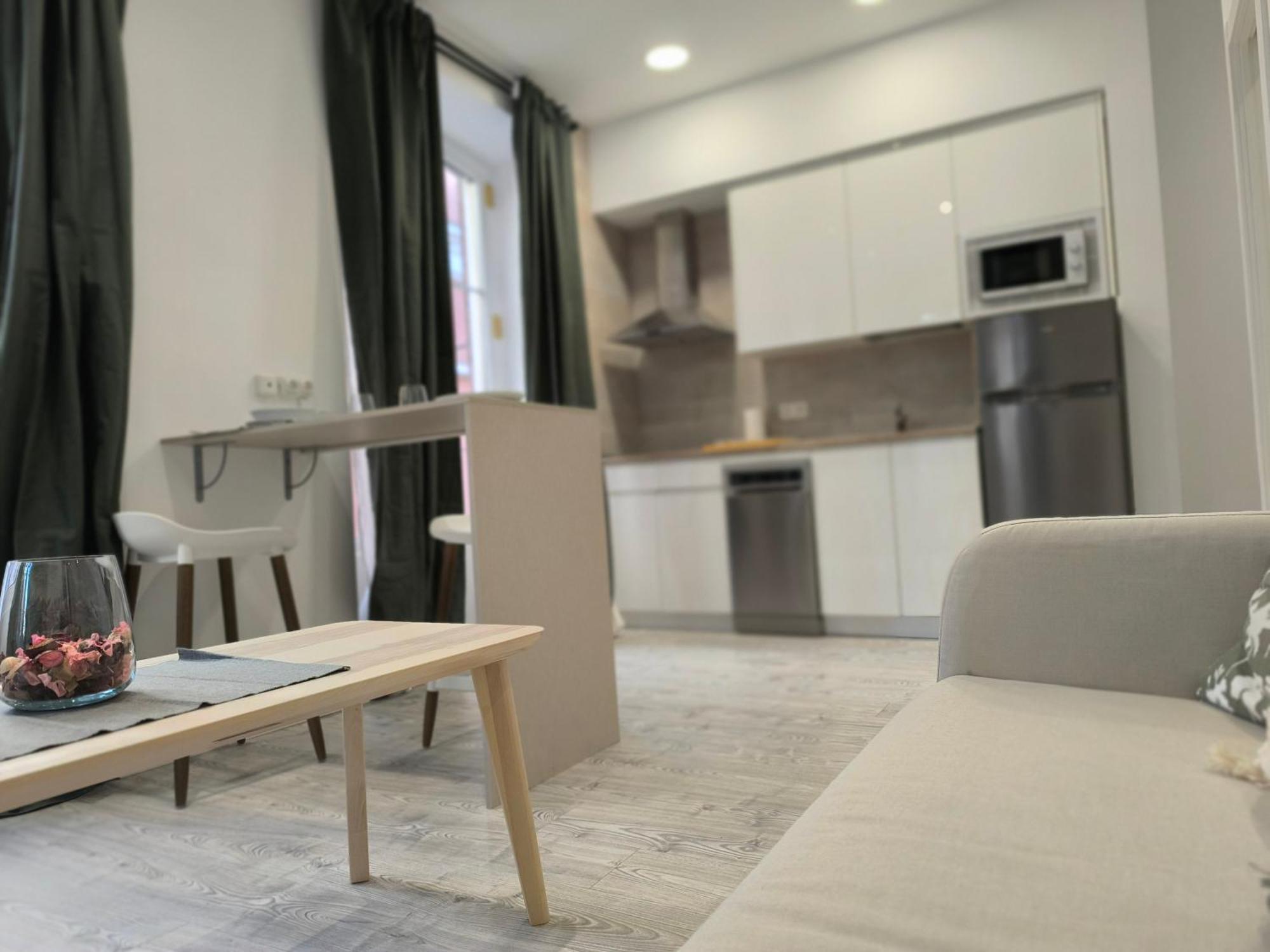 וייאדוליד Insidehome Ciudad Del Cine מראה חיצוני תמונה