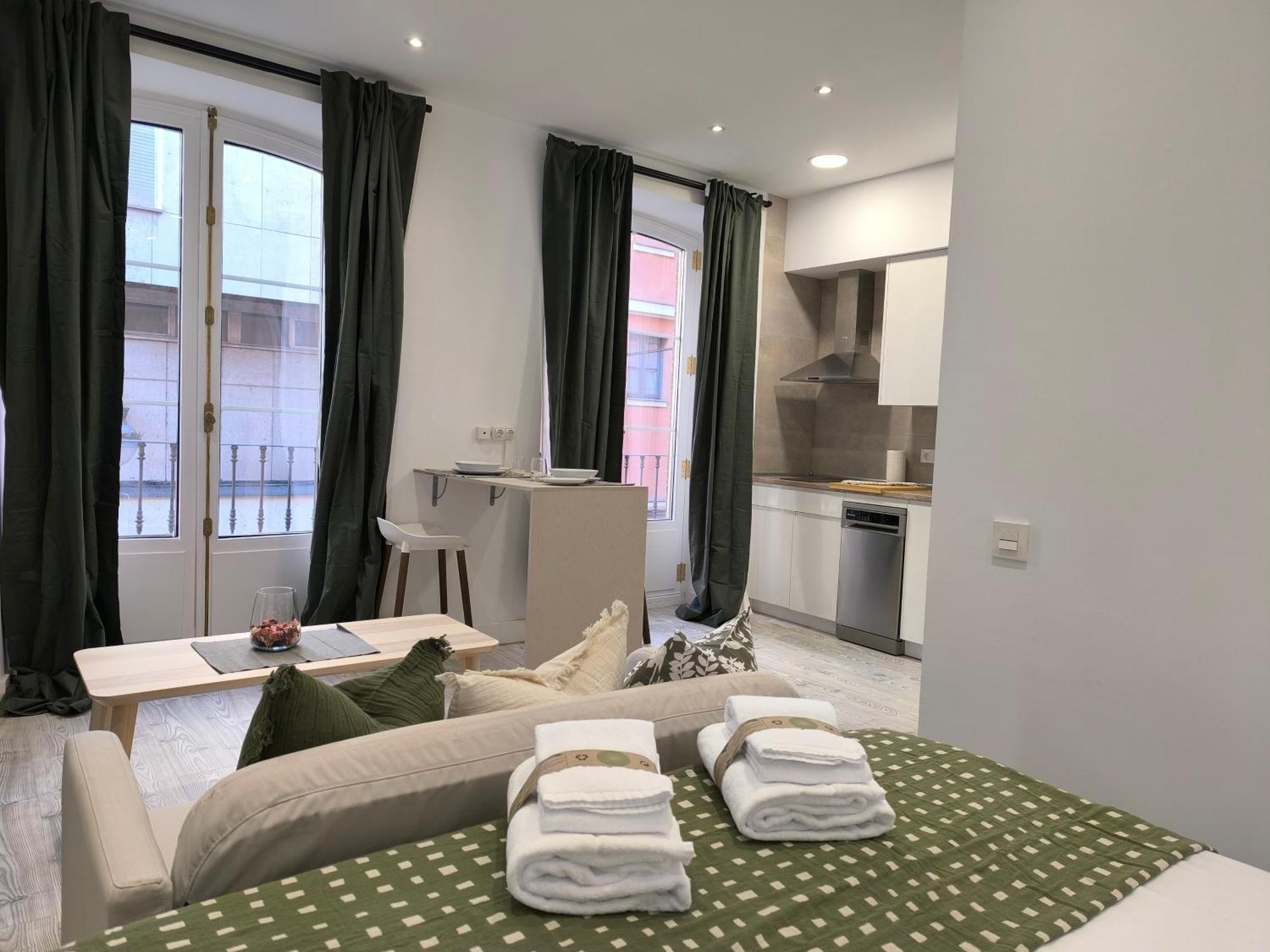 וייאדוליד Insidehome Ciudad Del Cine מראה חיצוני תמונה