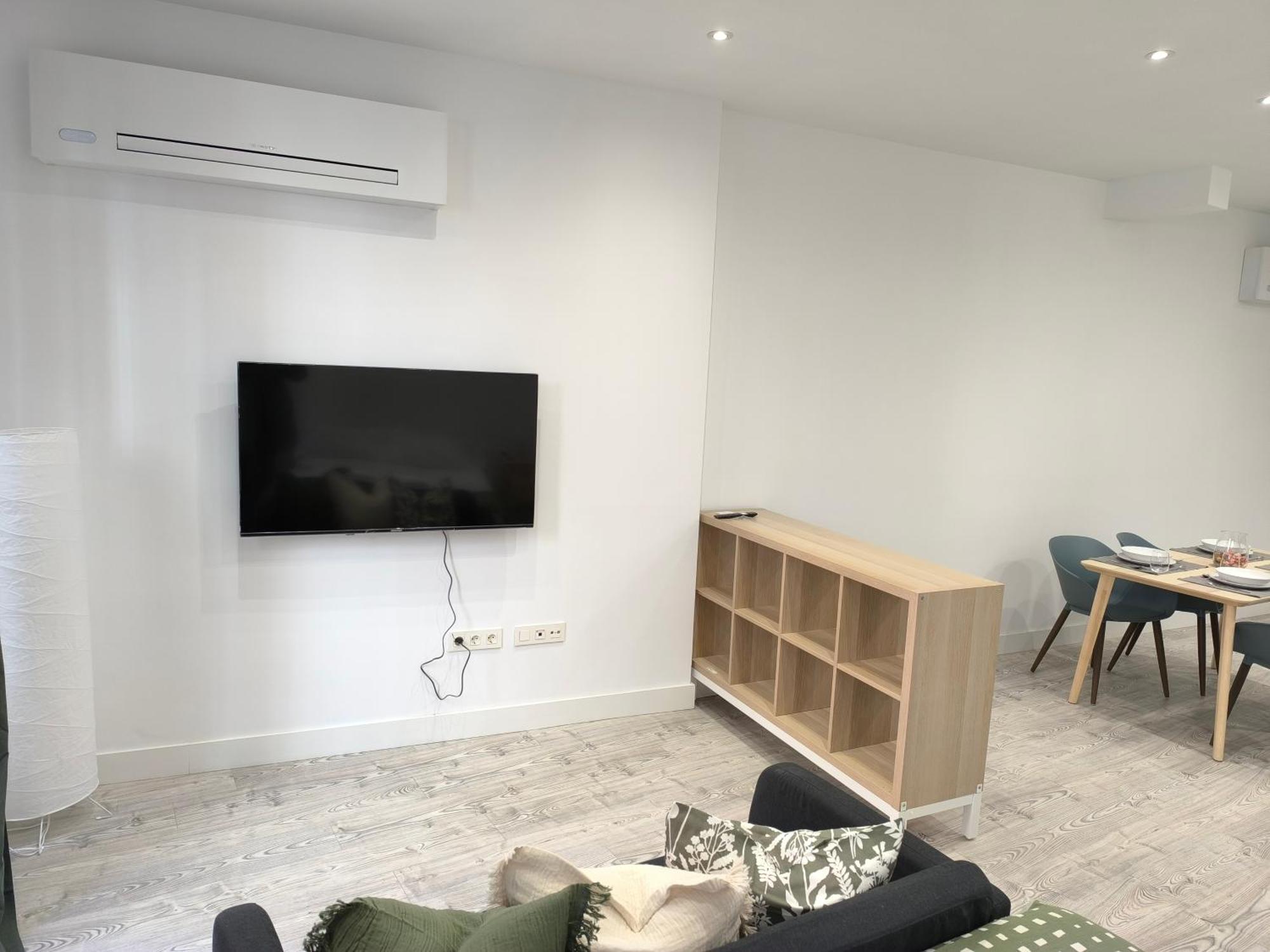 וייאדוליד Insidehome Ciudad Del Cine מראה חיצוני תמונה