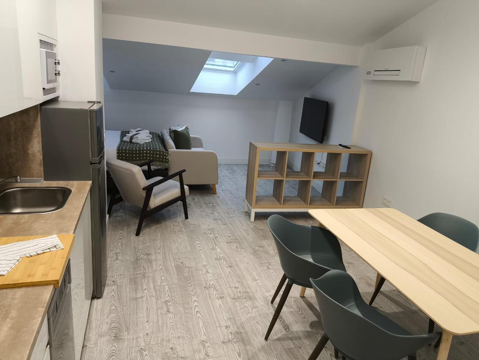 וייאדוליד Insidehome Ciudad Del Cine מראה חיצוני תמונה
